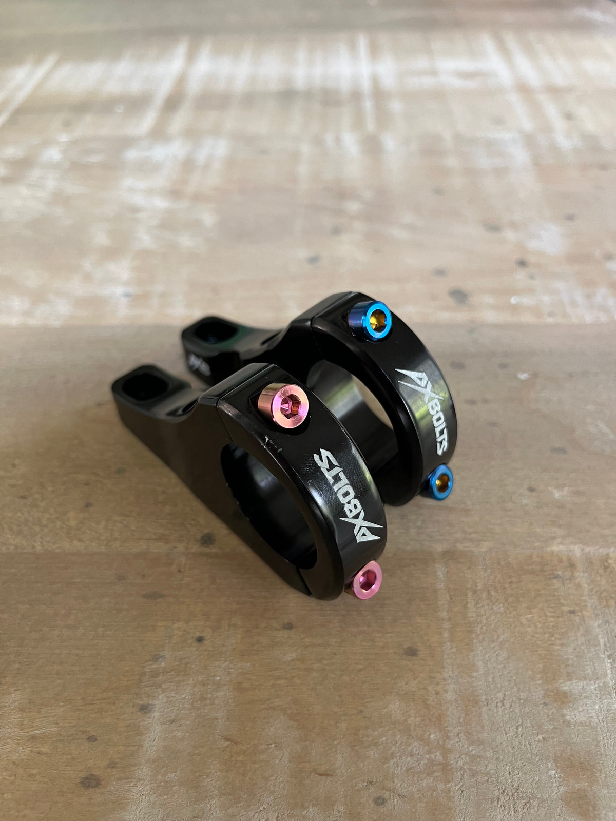 Axbolts 31.8mm Direct Mount Axbolts