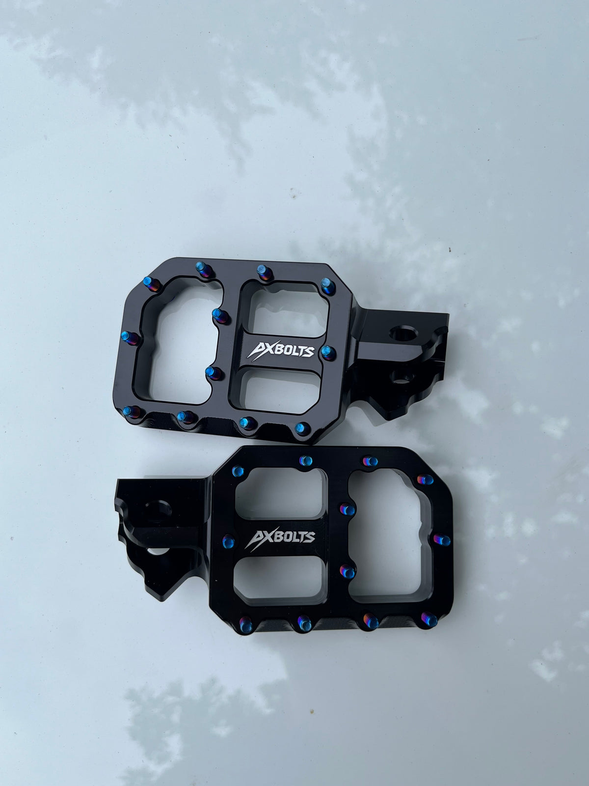 Surron Ultra Bee Titanium Footpegs Axbolts
