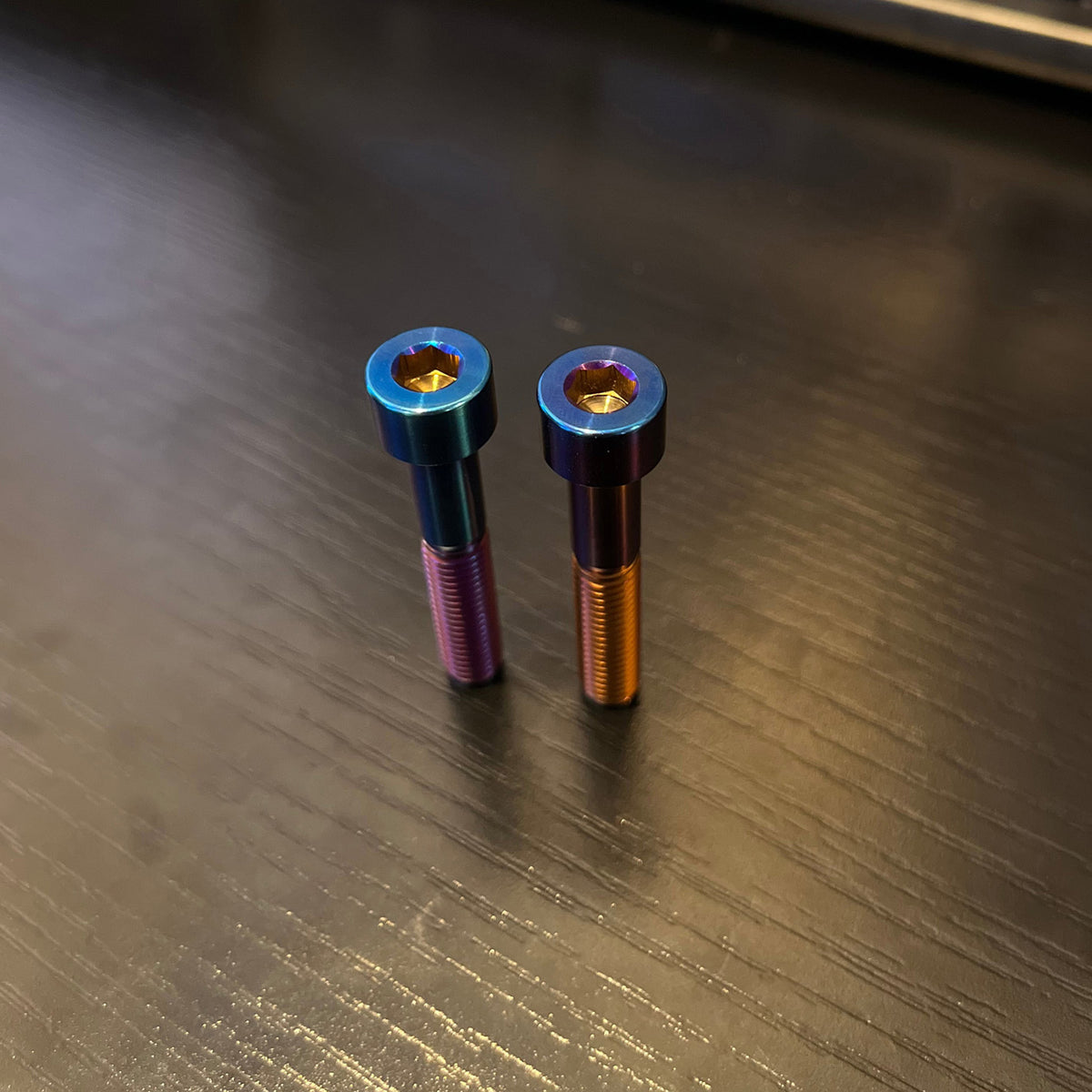 Complete Motor Titanium All E-Moto (Set of 4) Axbolts