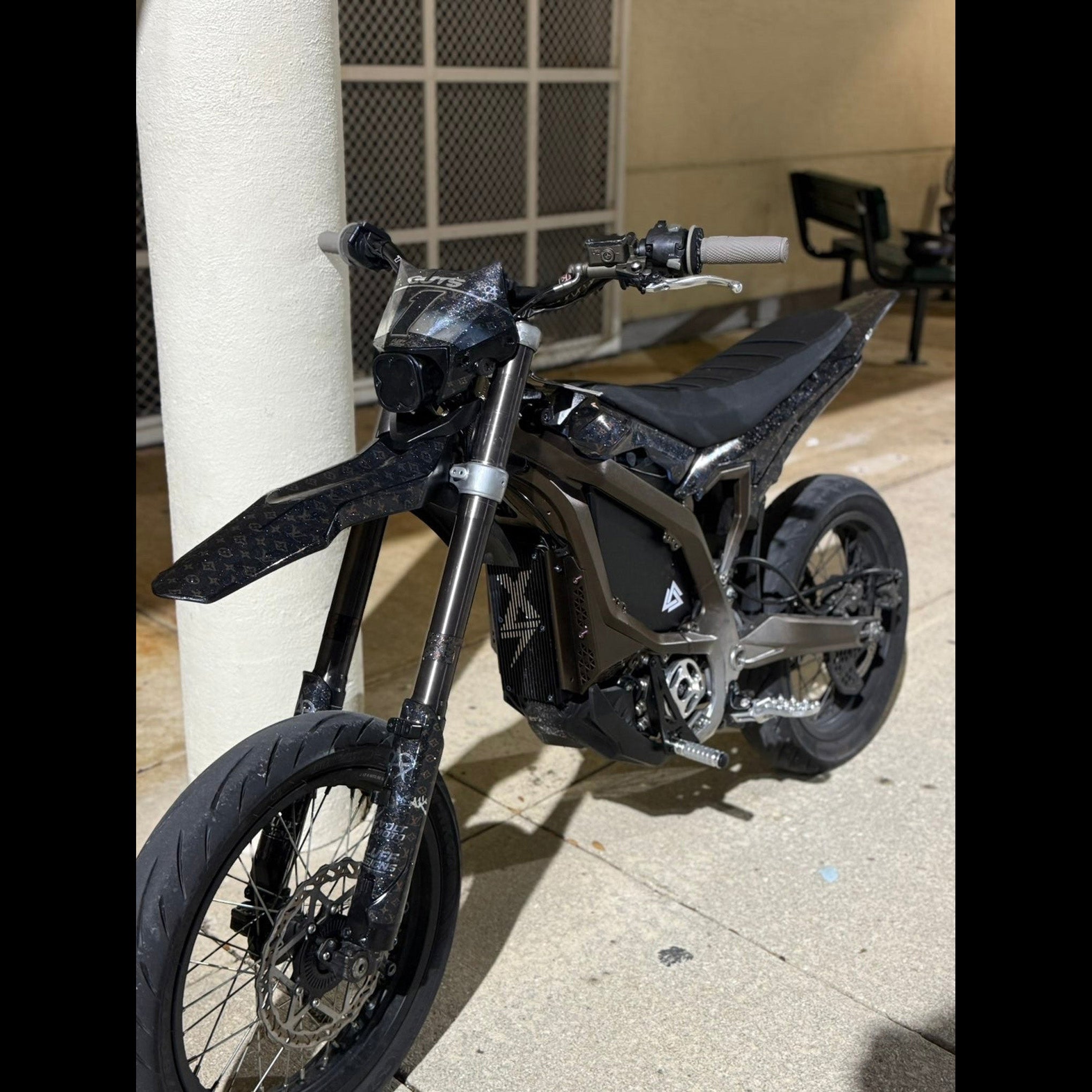 Designer Ultra Bee Plastics Wraps JBP