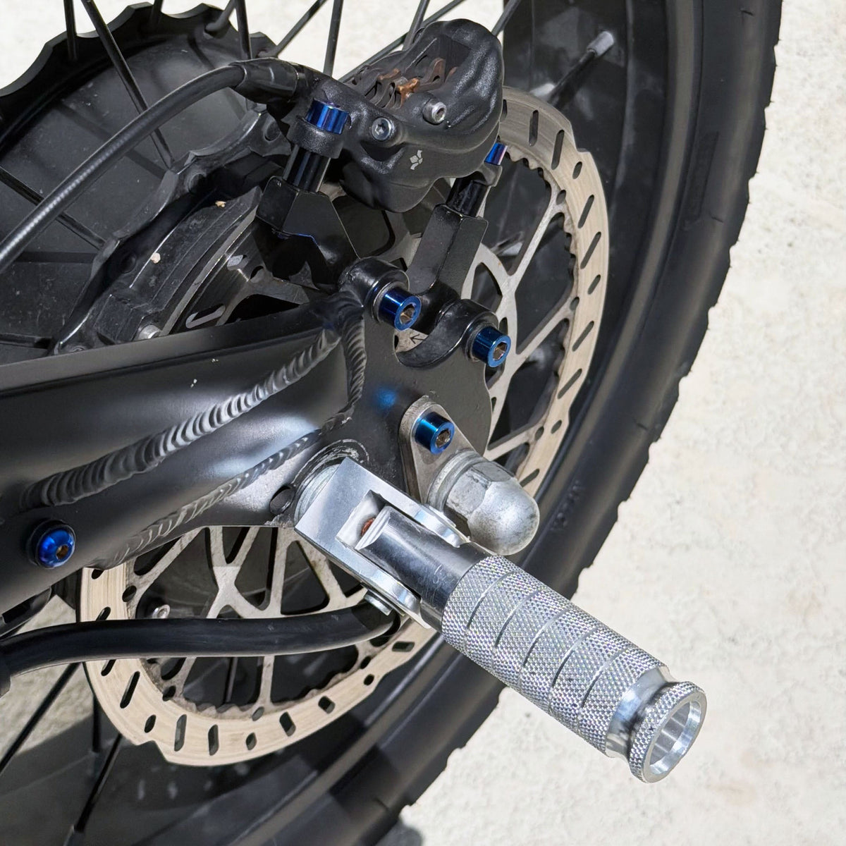 Ghostcat F4X and F3X titanium bolt kit V2, 28-piece set – different angle