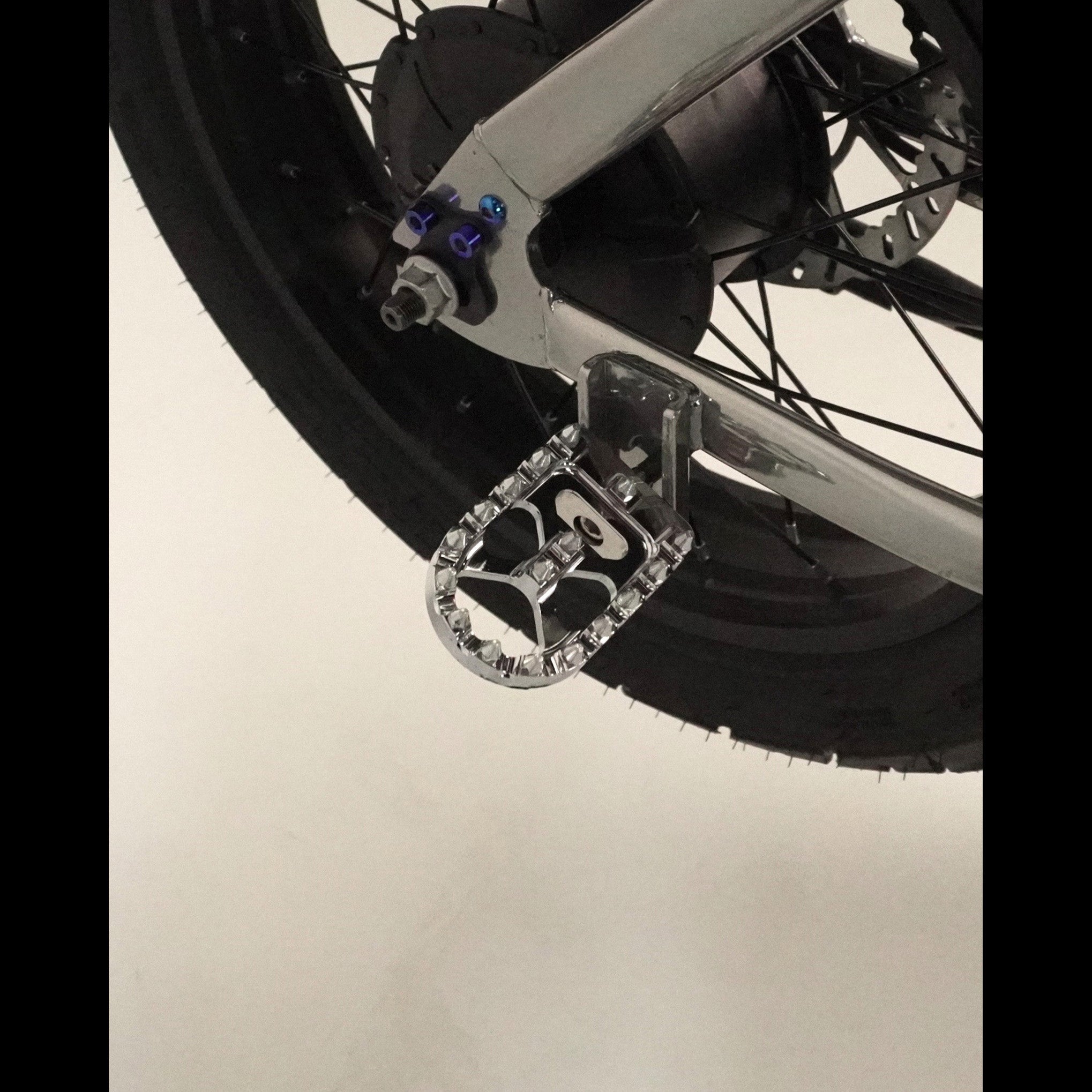 MX Style Passenger Pegs Kaos Customs