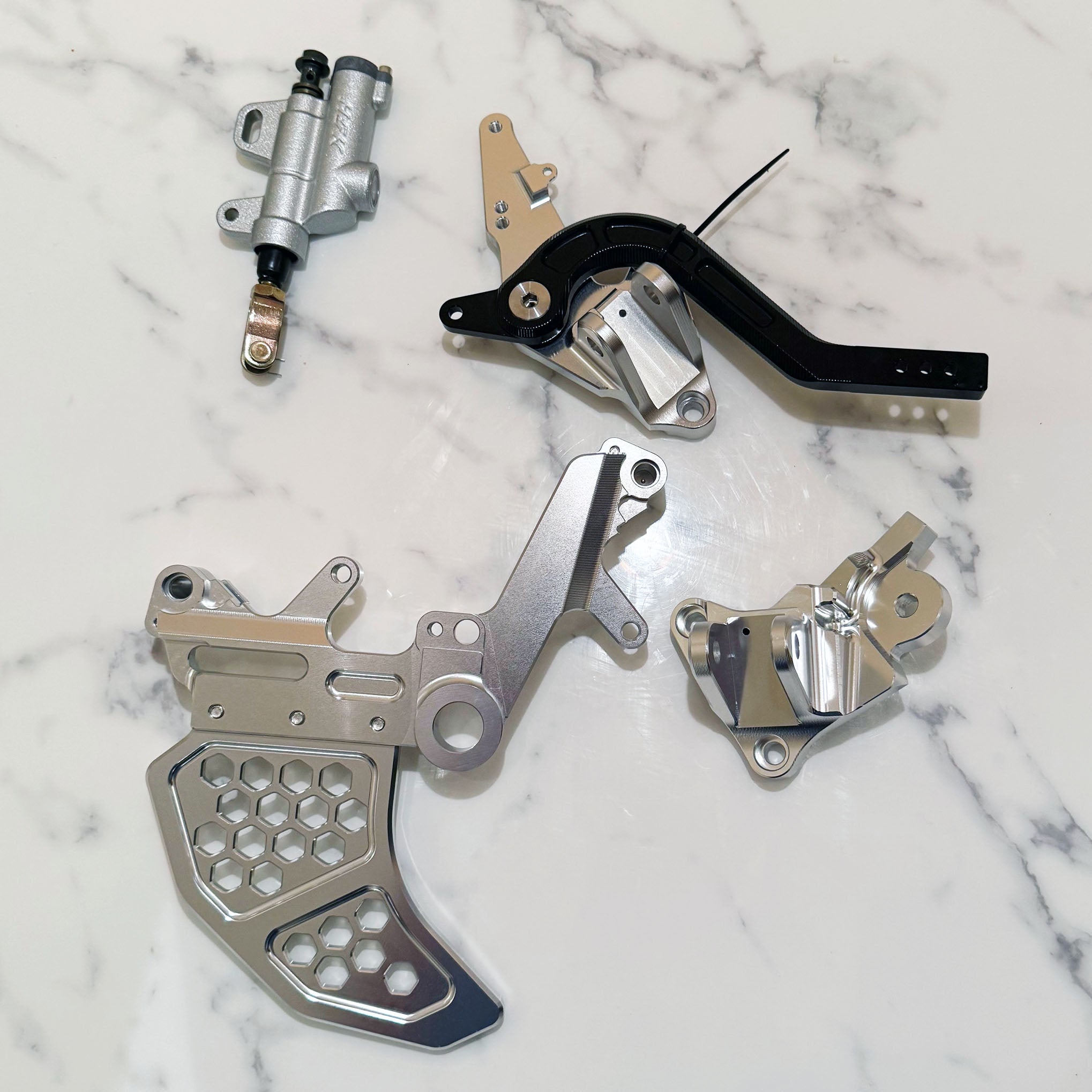 Sur-Ron Ultra Bee footbrake kit V3 with dual caliper option