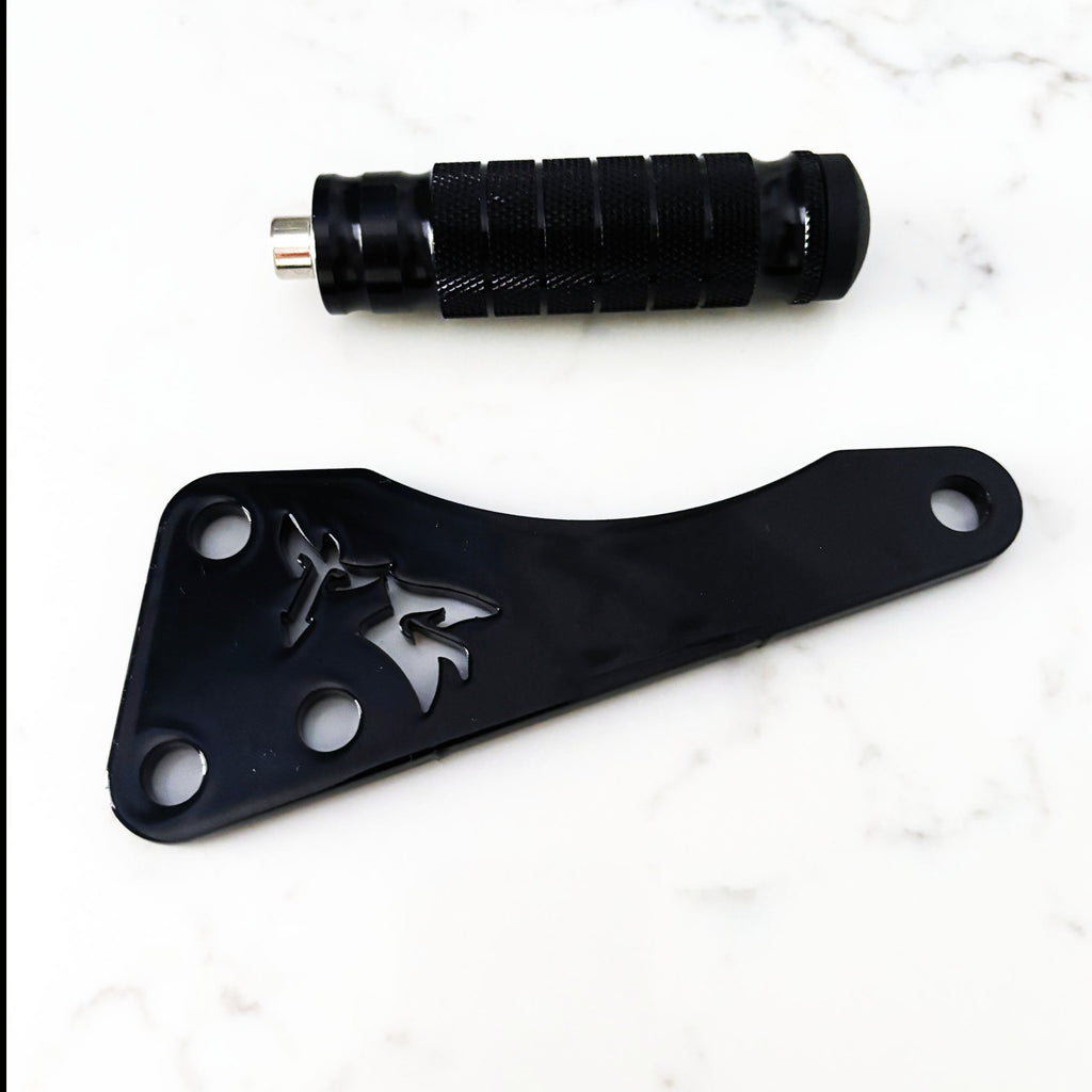 Talaria X3 shift lock and footlock bracket set – close-up detail