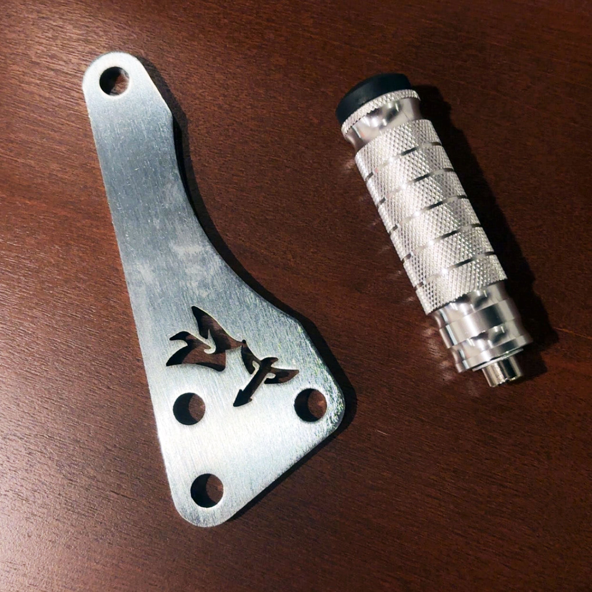 Talaria X3 shift lock and footlock bracket set – different angle