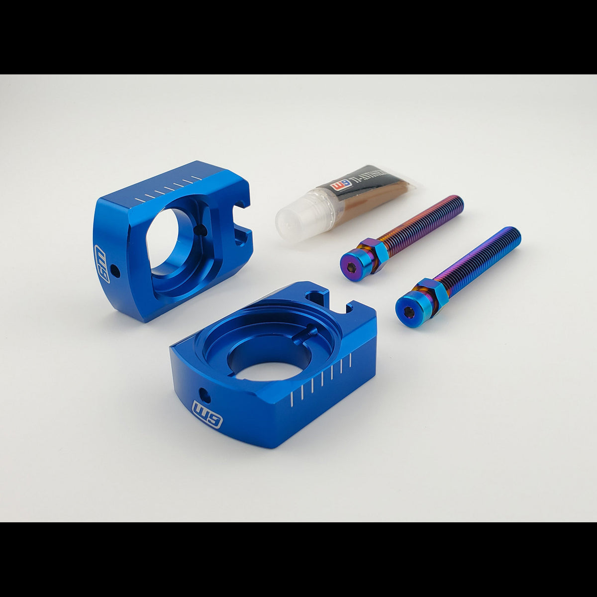 Ultra Bee Axle Block Warp9Racing
